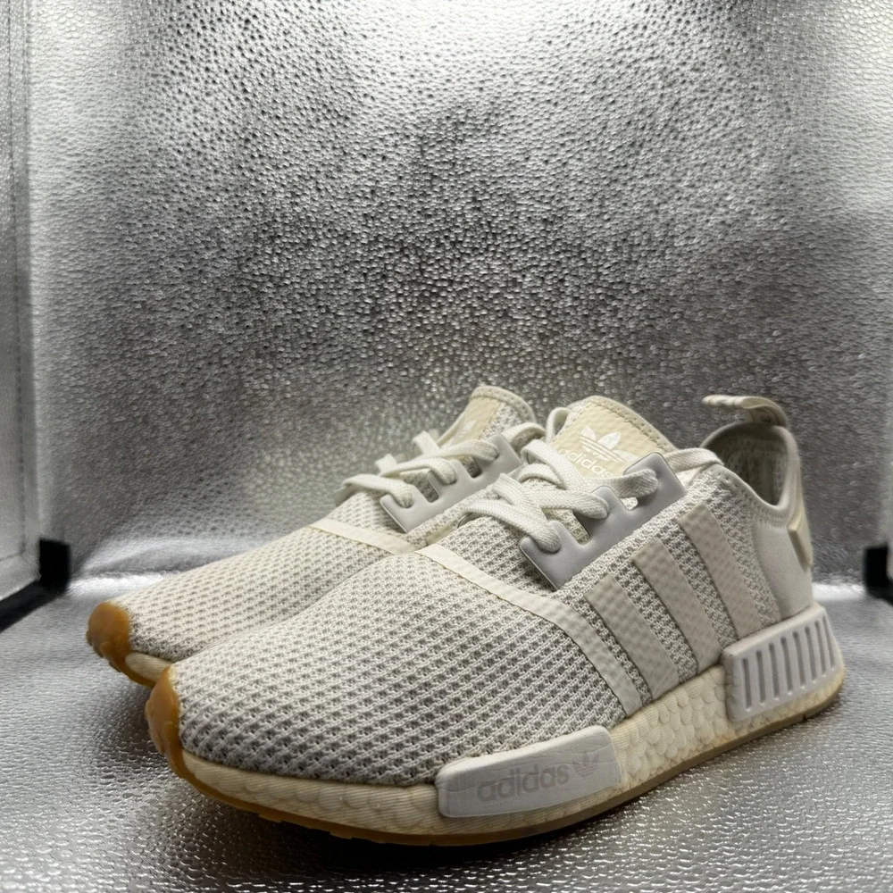 Size 9 Adidas NMD R1 Sneakers Mens Cream Good D96635 Gum Sole Boost Running Shoe